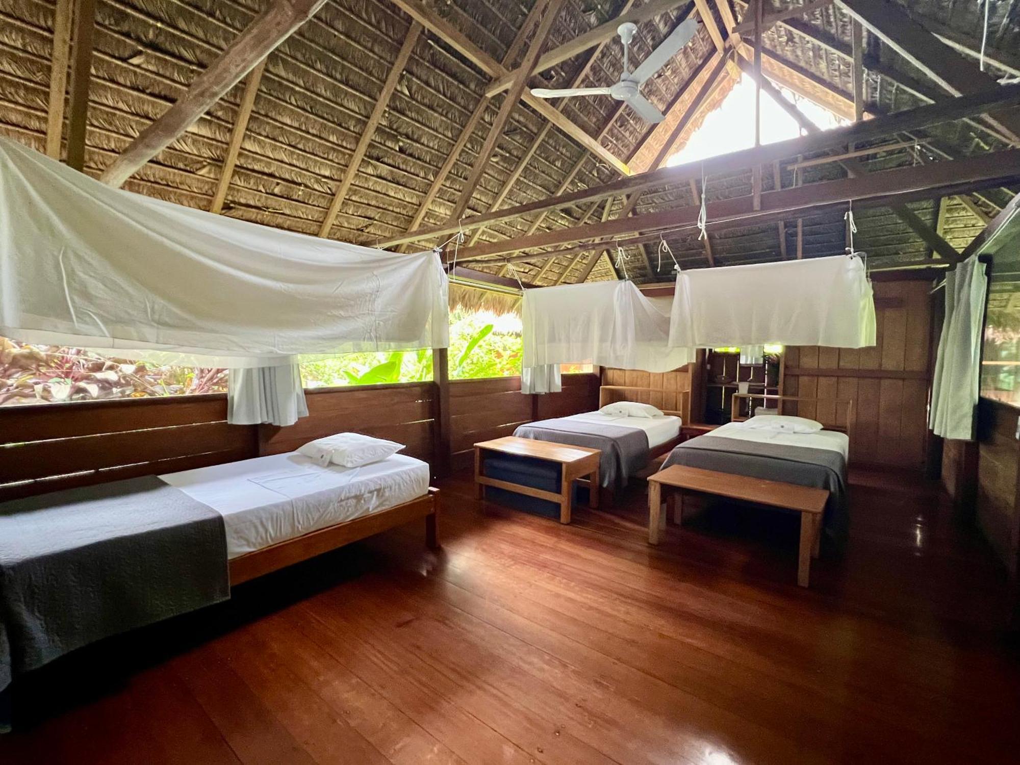 Ecolucerna Lodge Tambopata Пуерто-Мальдонадо Екстер'єр фото