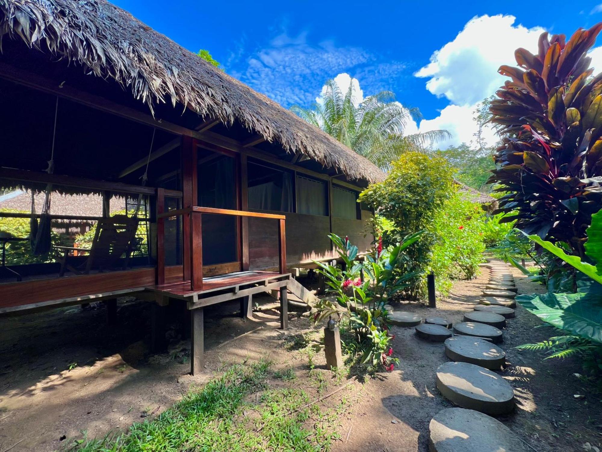 Ecolucerna Lodge Tambopata Пуерто-Мальдонадо Екстер'єр фото